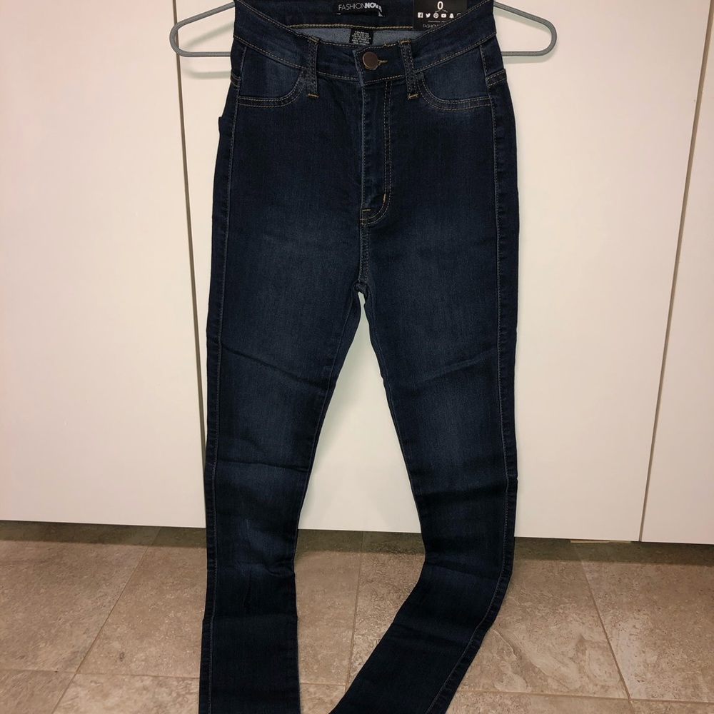Fashion nova jeans